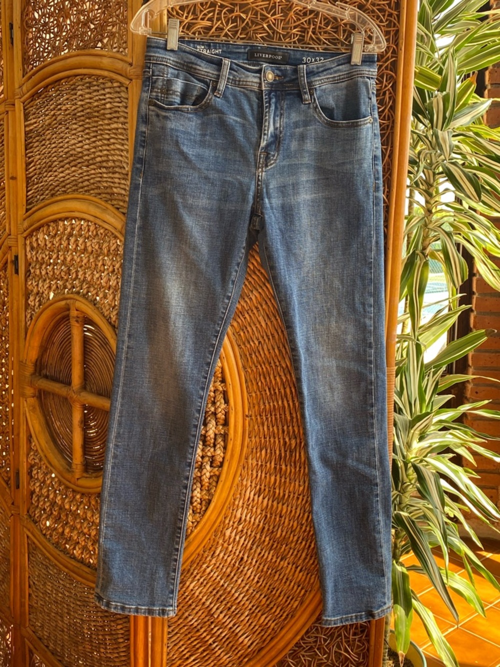 Liverpool Blue Straight-Leg Jeans 30 X32 Great Condition